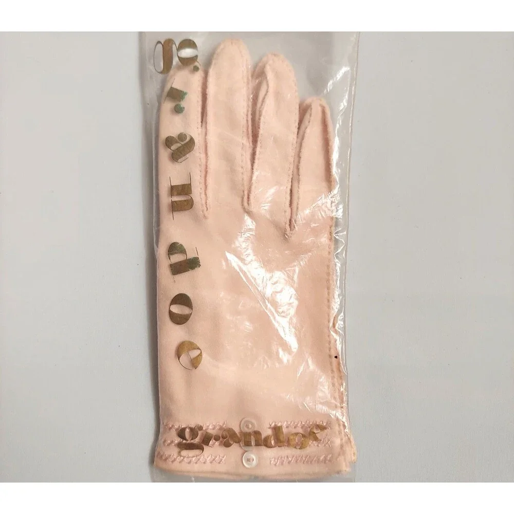 Vintage Grandoe Pale Pink Gloves Women's Size 7.5 Buttons with Original Package